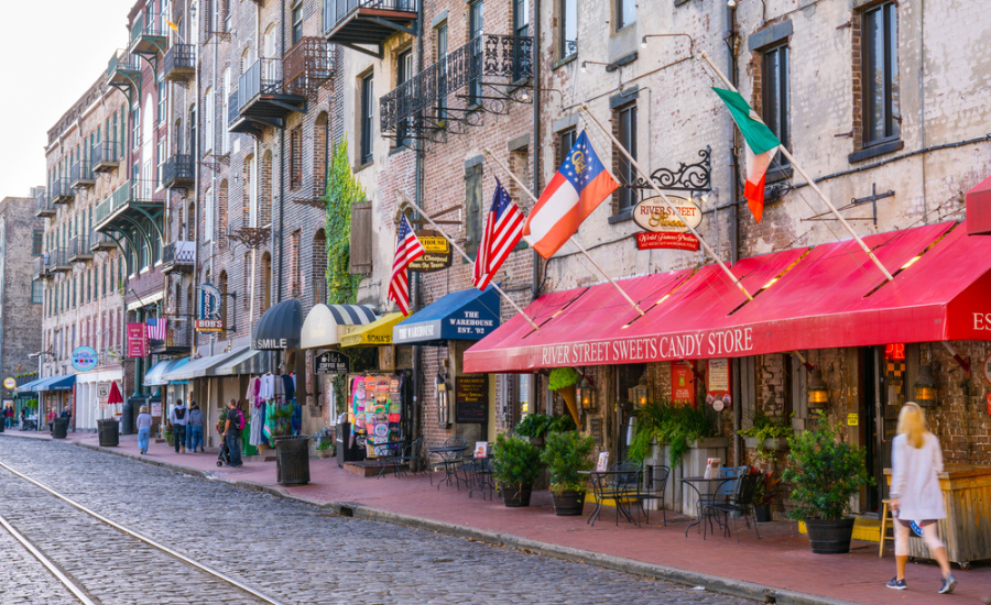 Savannah GA riverfront walk buildings