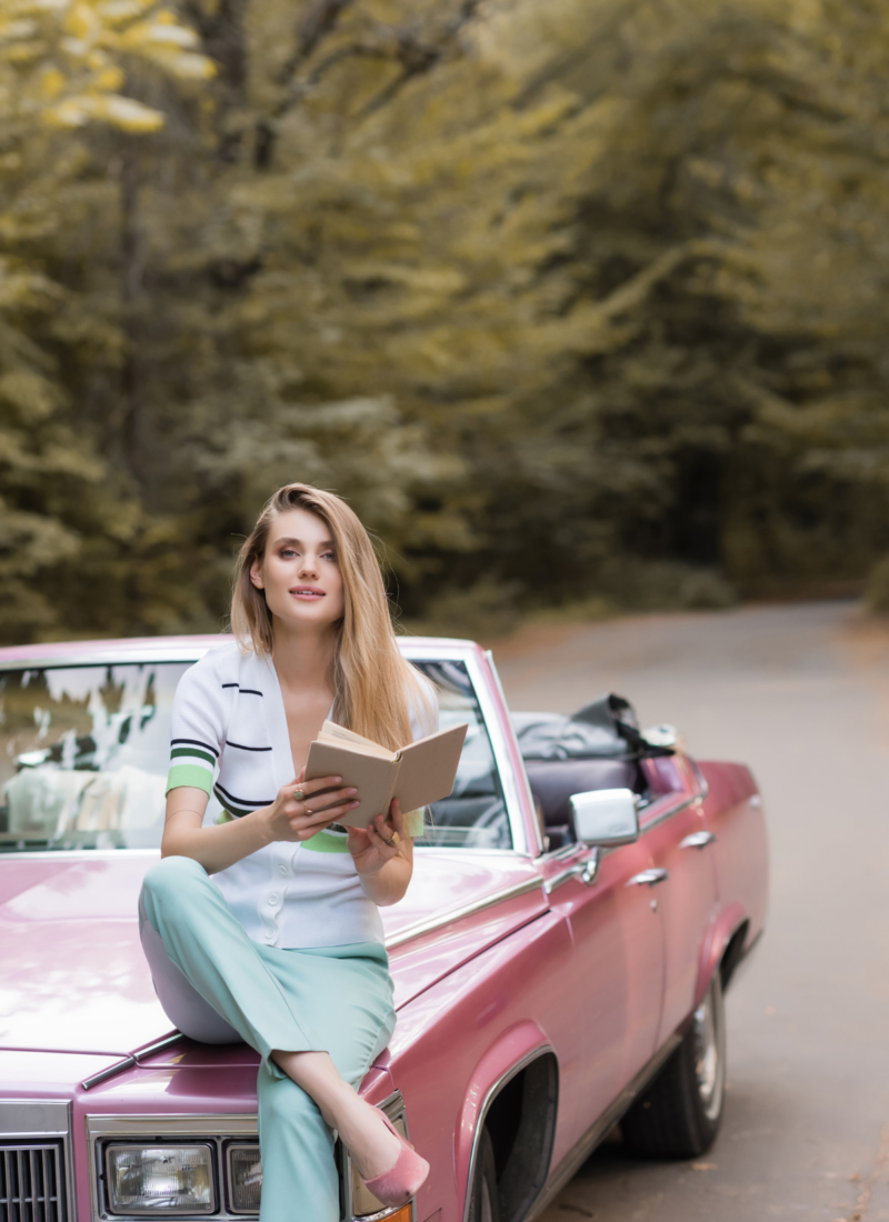 8 Best Books for Fall Road Trip on The East Coast