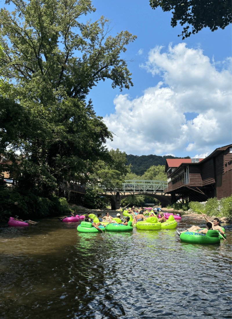 Guide to Helen Georgia Tubing on the Chattahoochee River